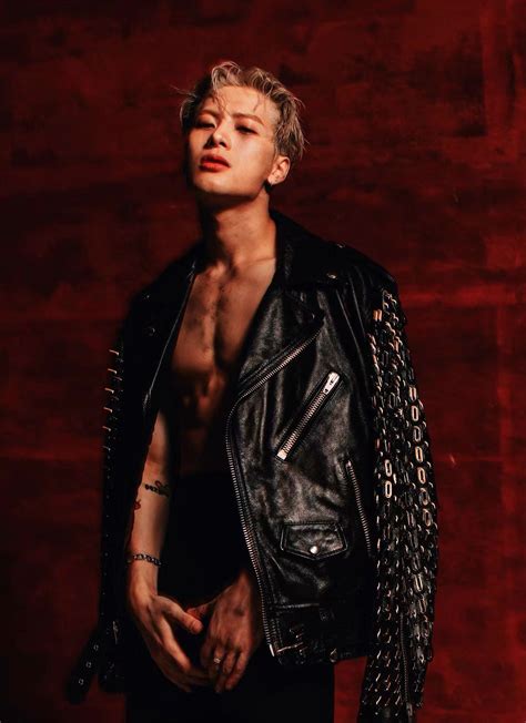 Jackson Wang's Magic Man Tour Sparks Frenzy Among Global Fans!