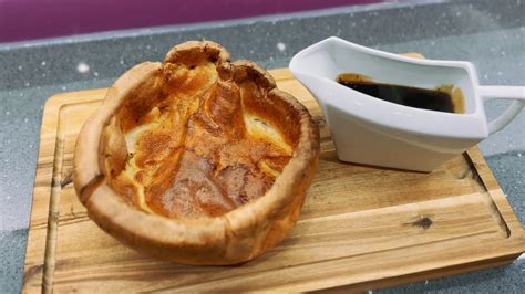 Yorkshire Pudding Palooza: A Gastronomic Celebration Gone Wrong with Yorkshire-Born Superstar Yola Crowe!